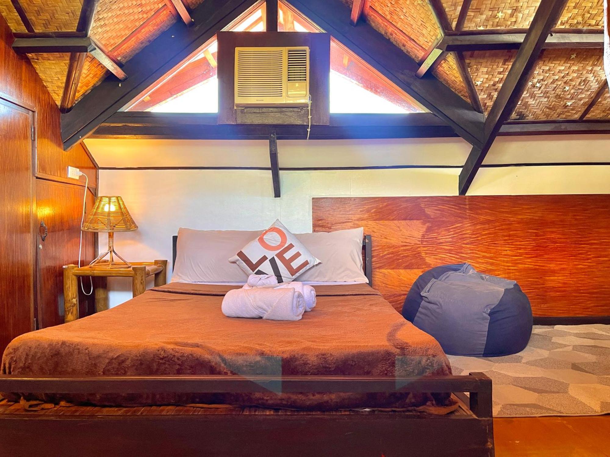 Galera Lodge Puerto Galera Εξωτερικό φωτογραφία